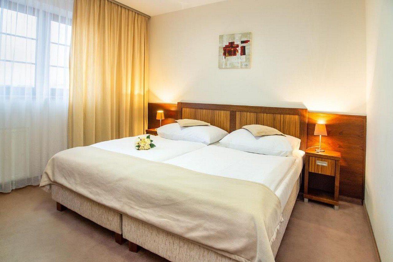 Hotel Academic Zvolen Dış mekan fotoğraf