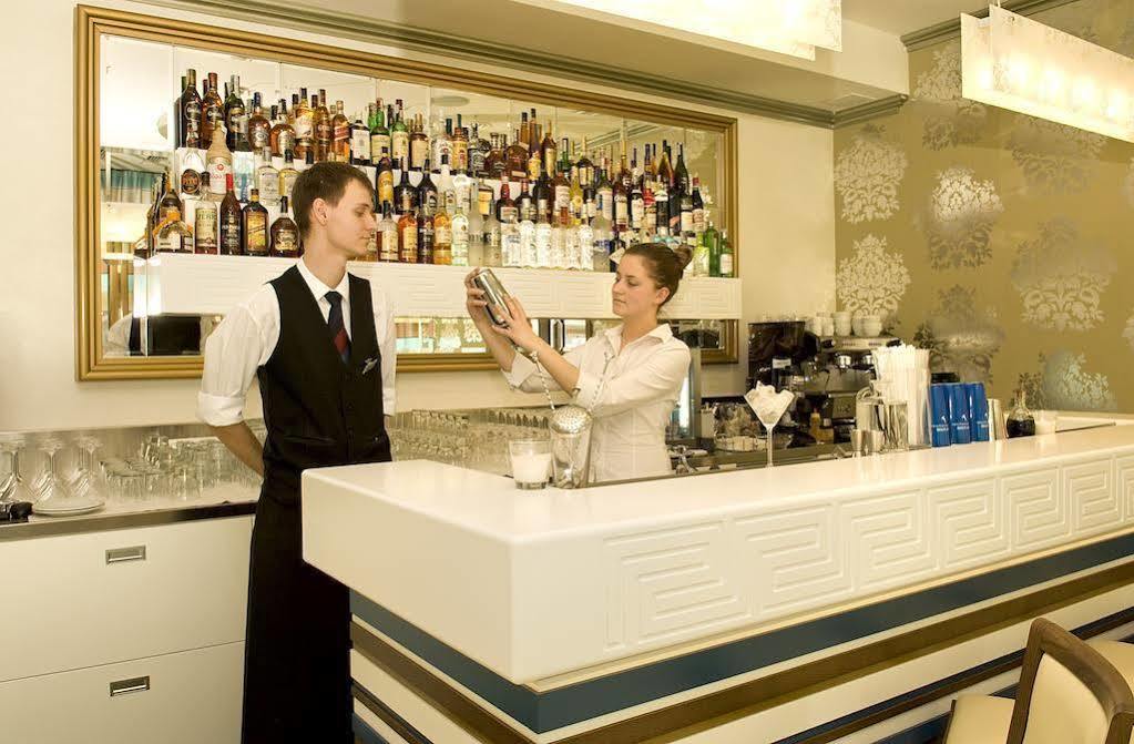 Hotel Academic Zvolen Dış mekan fotoğraf